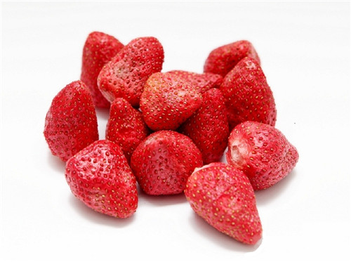 Freeze Dried Strawberry Whole